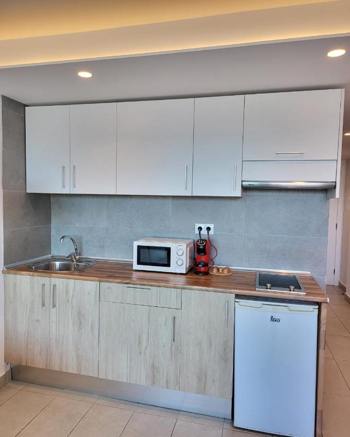 Moderno Apartamento Cerca De La Playa 18 Apartment San Bartolomé Luaran gambar